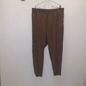 Old Navy Stretch Tech Dry Quick Brown lightweight Jogger Style Cargo Sweatpants